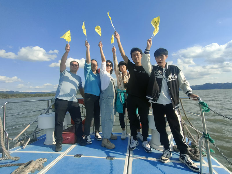 Team-Building tại hồ Dongqian ở Ninh Ba
