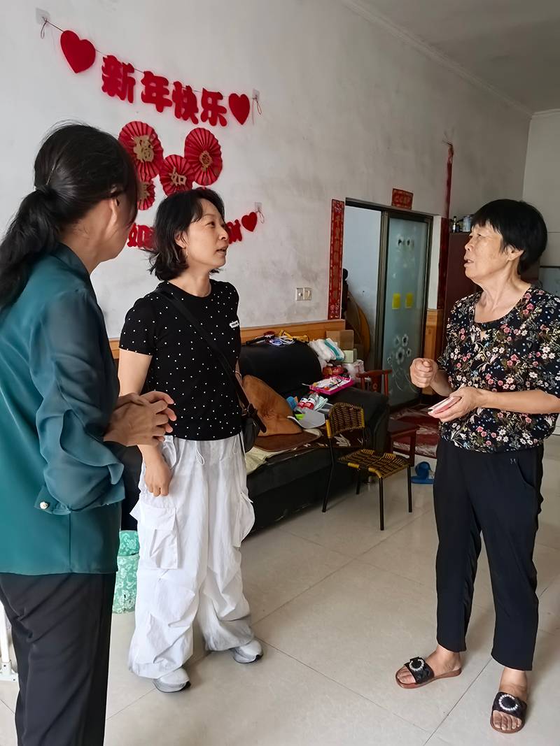 Dingyan gửi lời chào nồng nhiệt đến bệnh nhân ALS